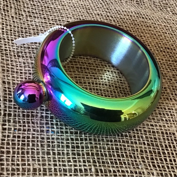 💥 Booze Bangle Bracelet Flask.  Stainless Steel.  NWT - Picture 3 of 6